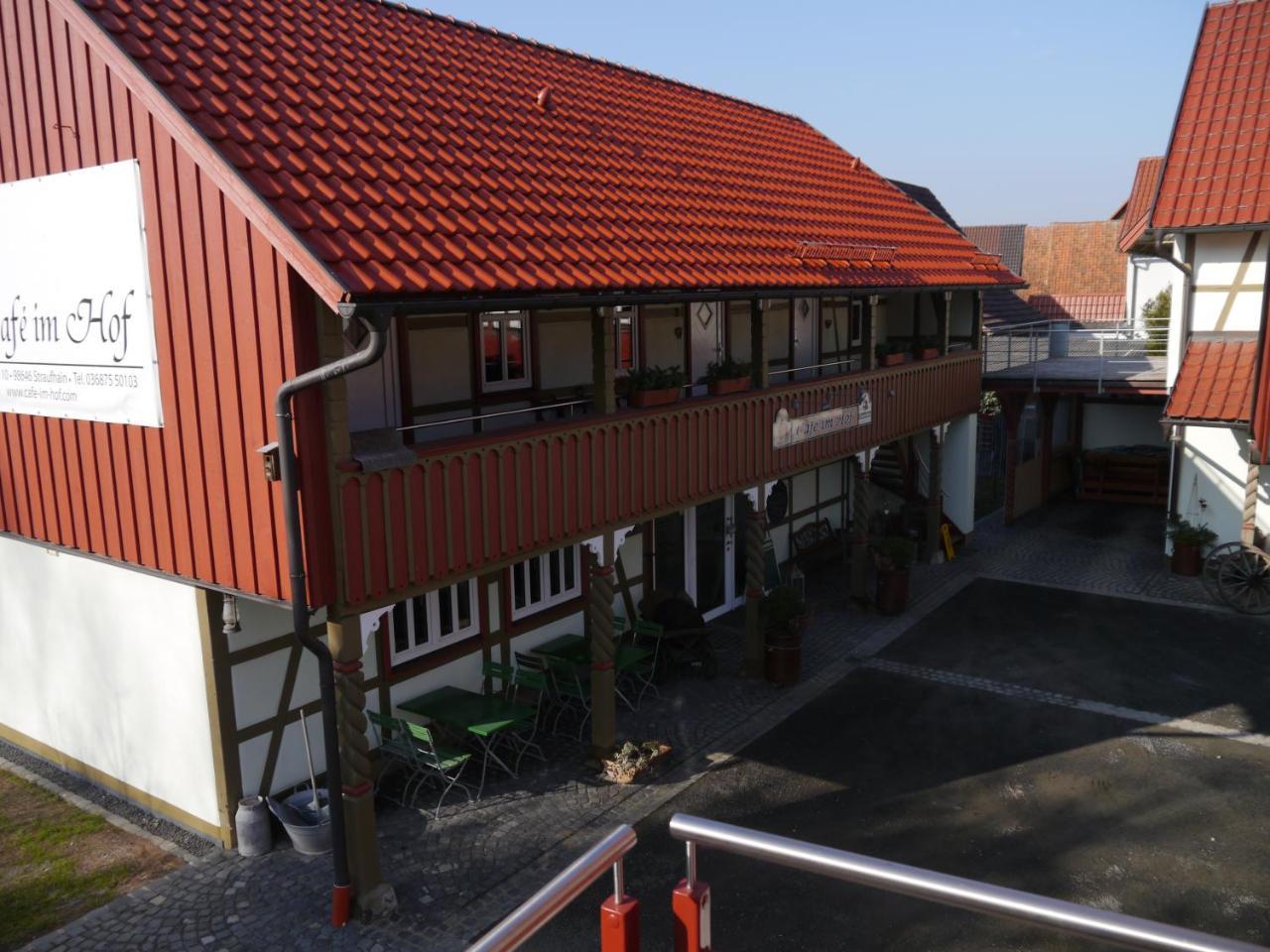 Cafe Im Hof- Bed & Breakfast Streufdorf Экстерьер фото